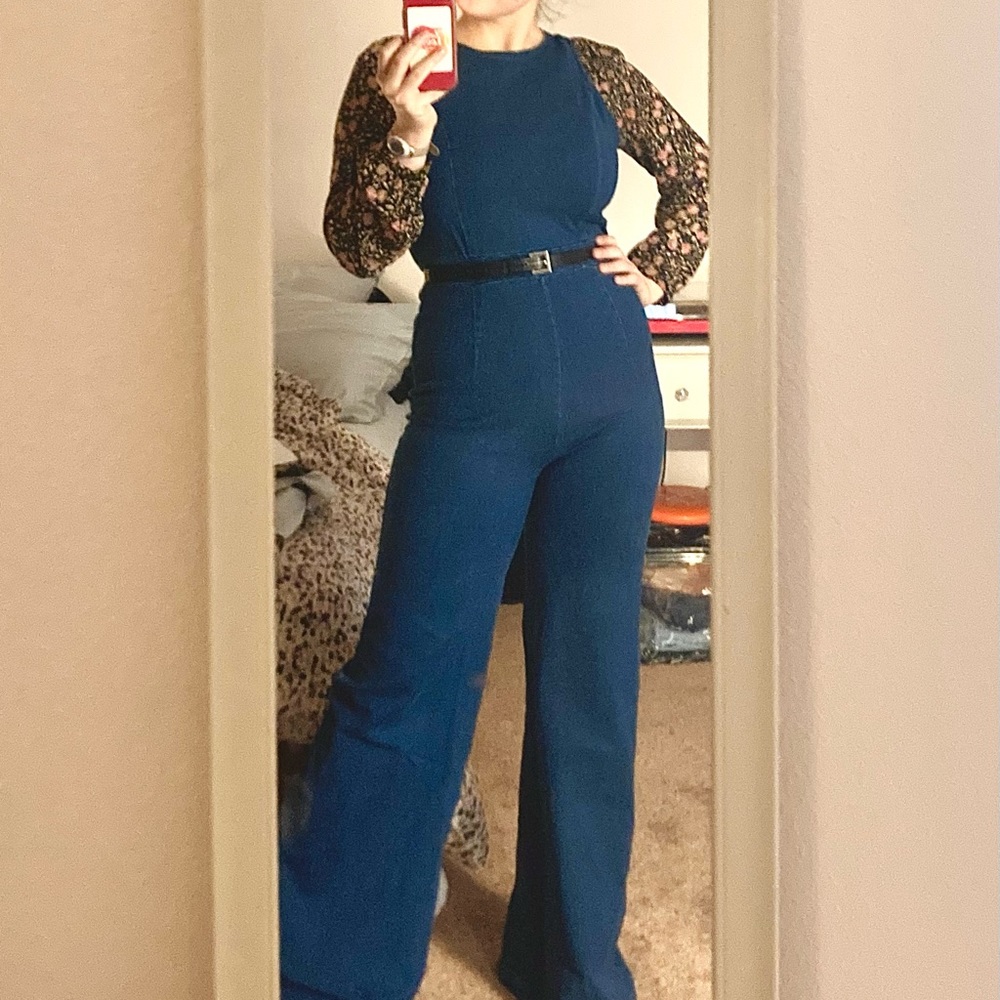 Retro 70’s Bell Bottom/Wide Leg Denim Jumpsuit Size Large NWOT